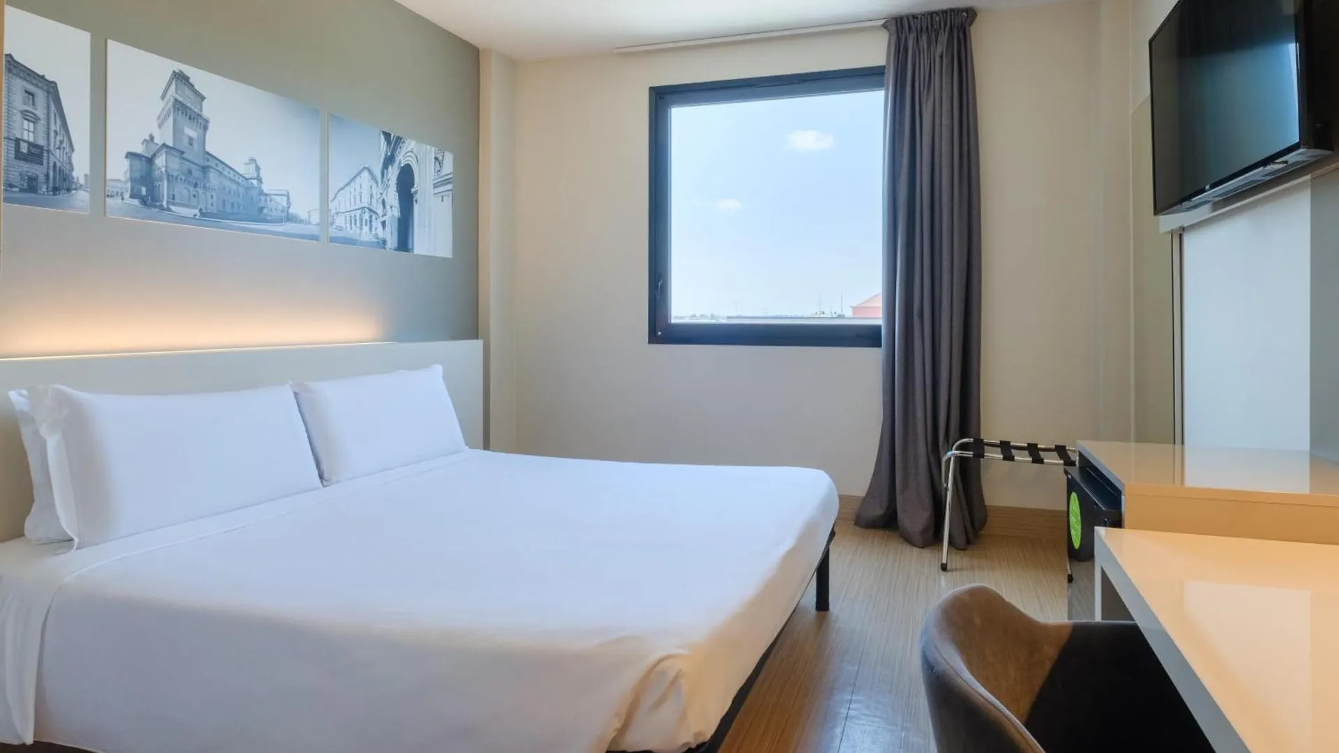 B&B Hotel Ferrara 3*,