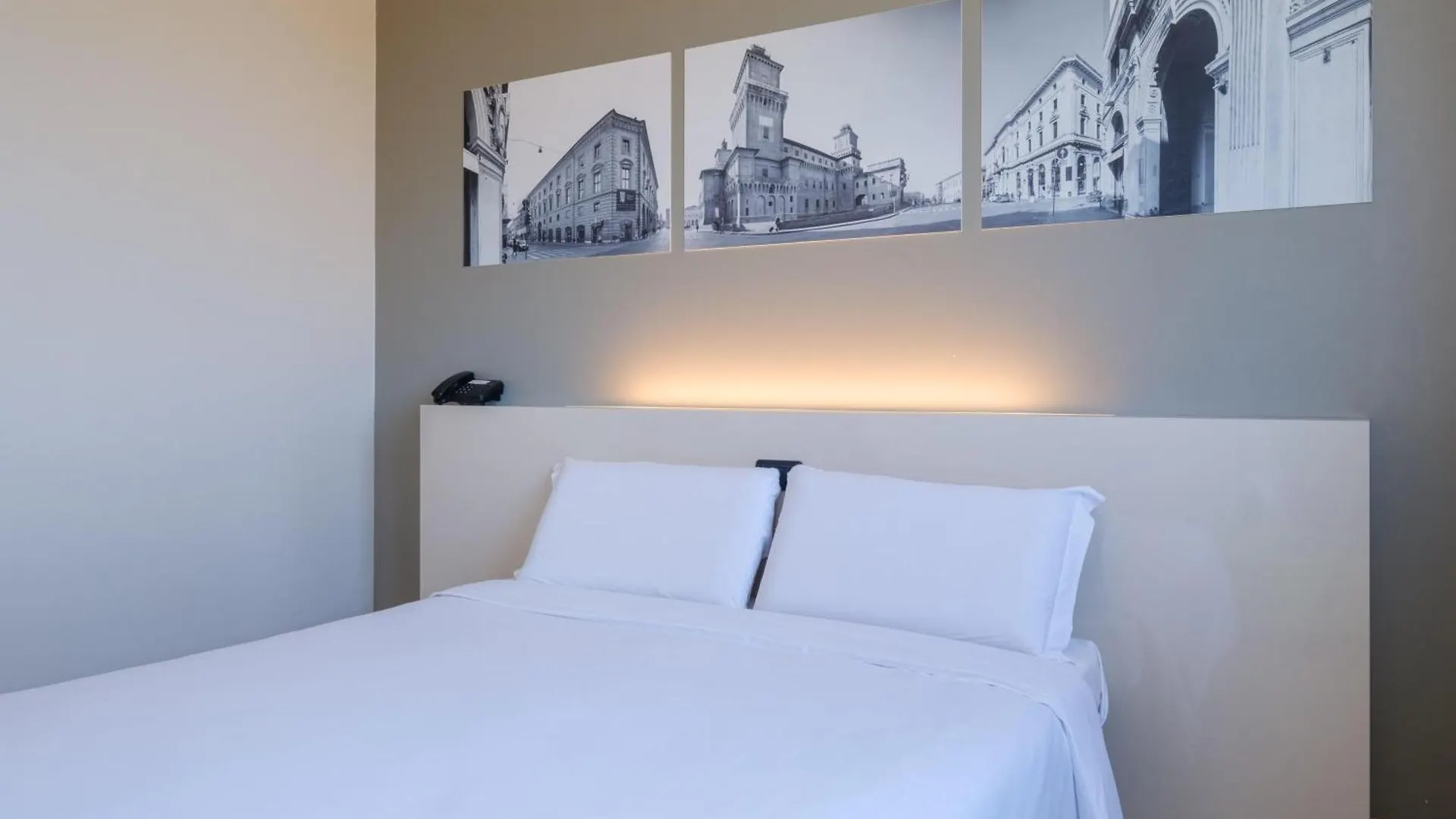 B&B Hotel Ferrara 3*,  Italien
